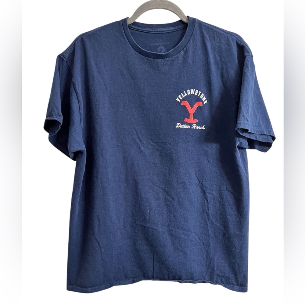 Yellowstone Dutton Ranch TV Show Graphic Tee in Navy
